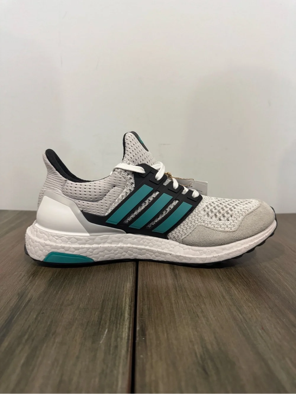 ADIDAS ULTRABOOST 1.0 WHITE PURE TEAL MEN RUNNING SHOES